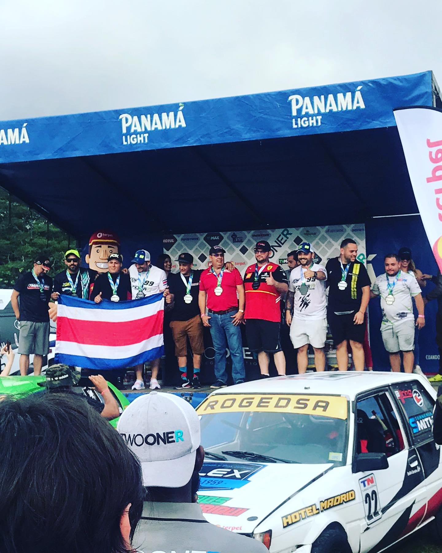 Nos complace felicitar 👏🏼 a Esteban Jiménez @esteban_j.e piloto de nuestra afiliada Street Racing League  @srlcr por haber obtenido el segundo lugar 🏆 de la categoría GT2 del @circuitointernacionaldepanama 

¡Felicidades campeones! 🇨🇷👏🏼🇵🇦